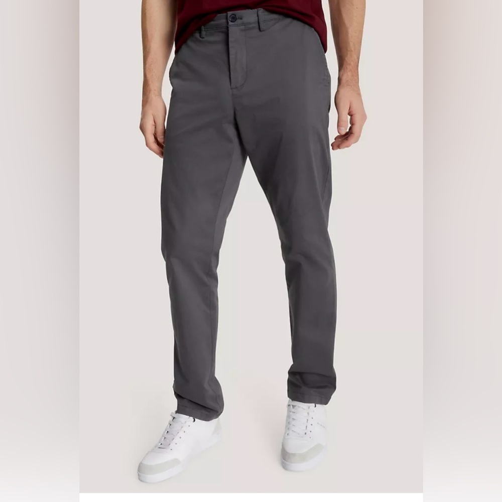 Tommy Hilfiger mens straight fit chino